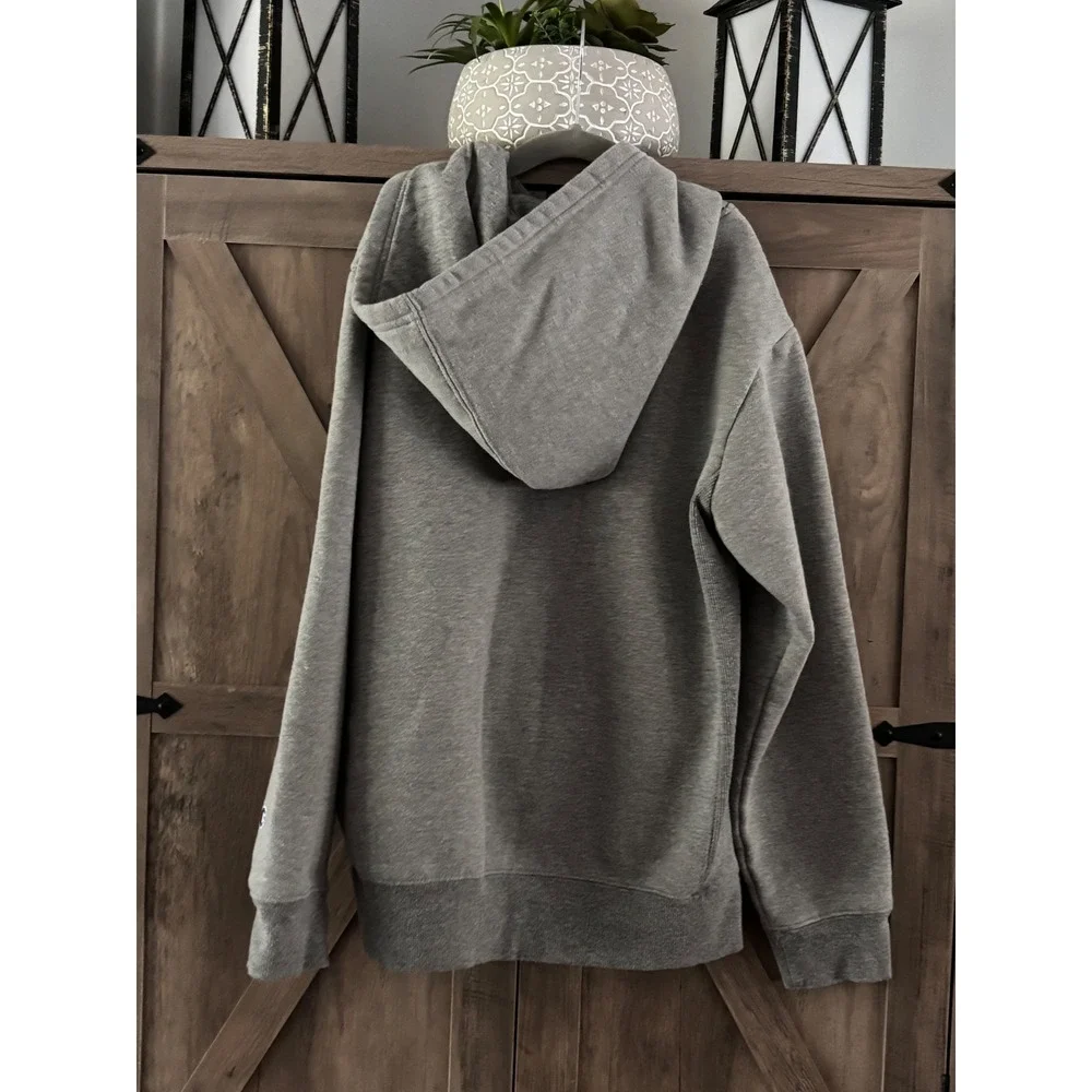 Champion Kids Gray Pullover Hoodie Sweatshirt Size Medium M Logo Patch Fleece
